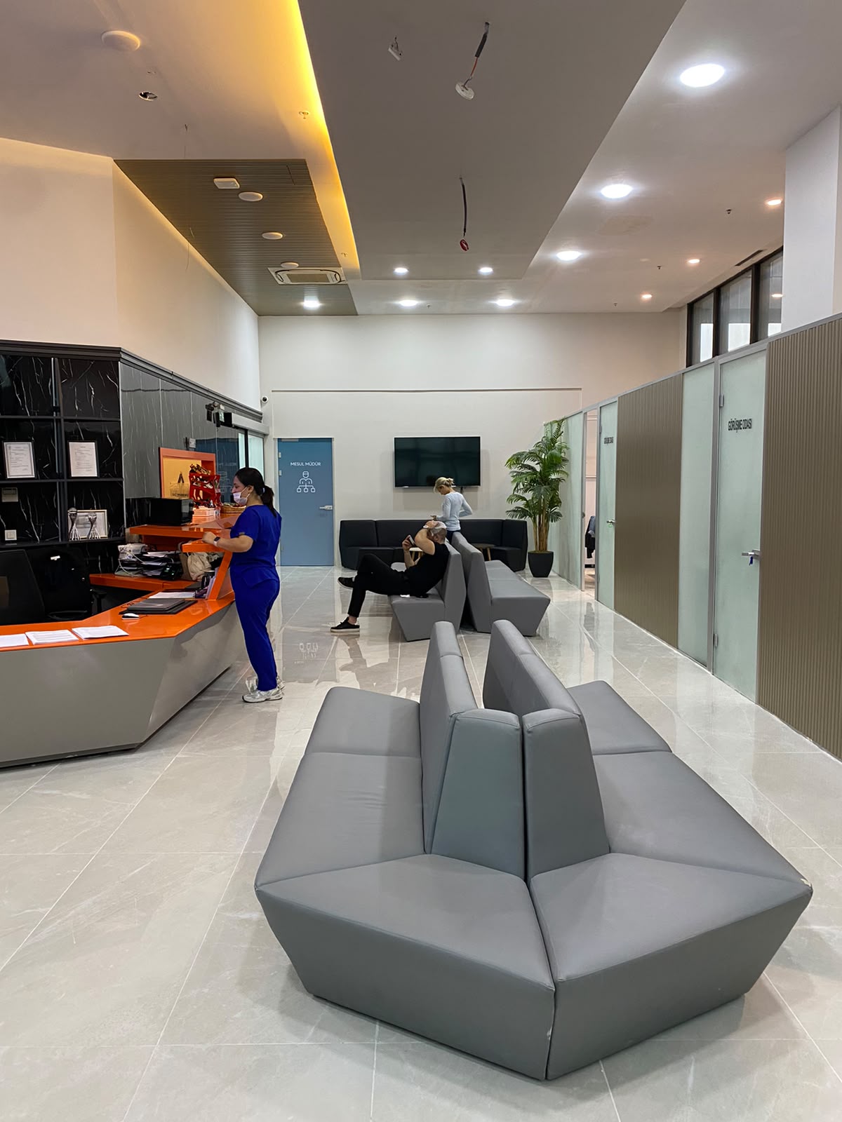 Hair Transplant Clinic 